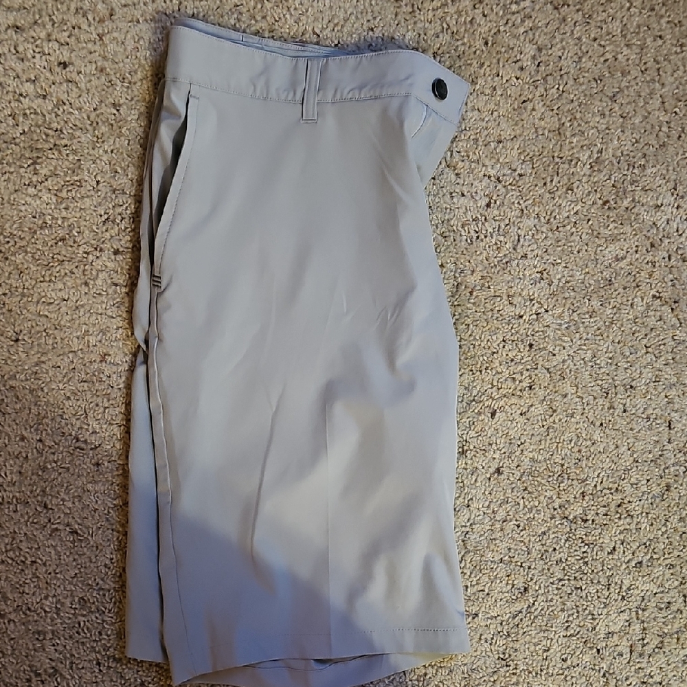 Men's Gray Shorts